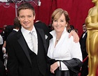 Jeremy Renner & Valerie Cearley from Parents as Red Carpet Dates | E! News