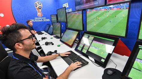 Fifa World Cup What Is The Video Assistant Referee Var How Does It