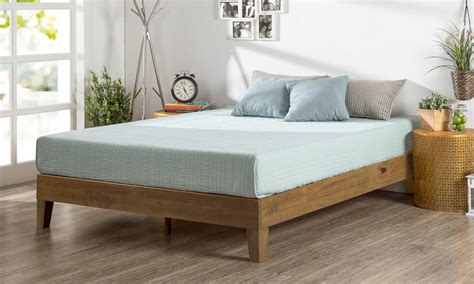 Platform beds are sized to fit standard mattresses. 4 Best Mattresses for Platform Bed in 2021