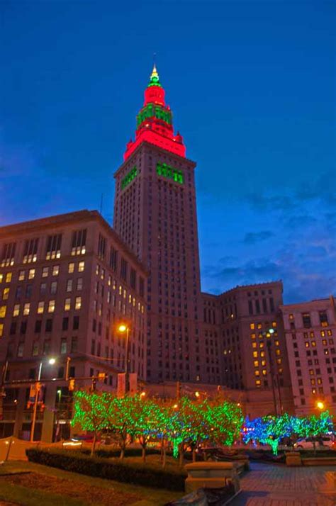 Chris Zimmer Downtown Cleveland Christmas Holiday Lights