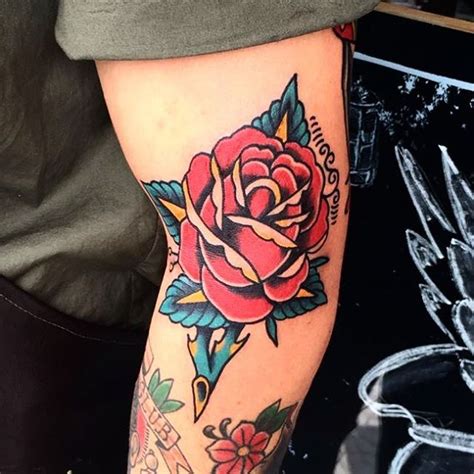 Owen Jensen Rose Morgamsbarbearia Maple Leaf Tattoo Tattoos Leaf