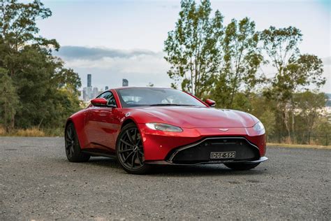 An Unrivaled Experience The 2023 Aston Martin V12 Vantage Roadster