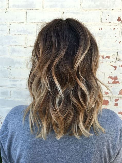 20 Photos Balayage Blonde Hairstyles With Layered Ends