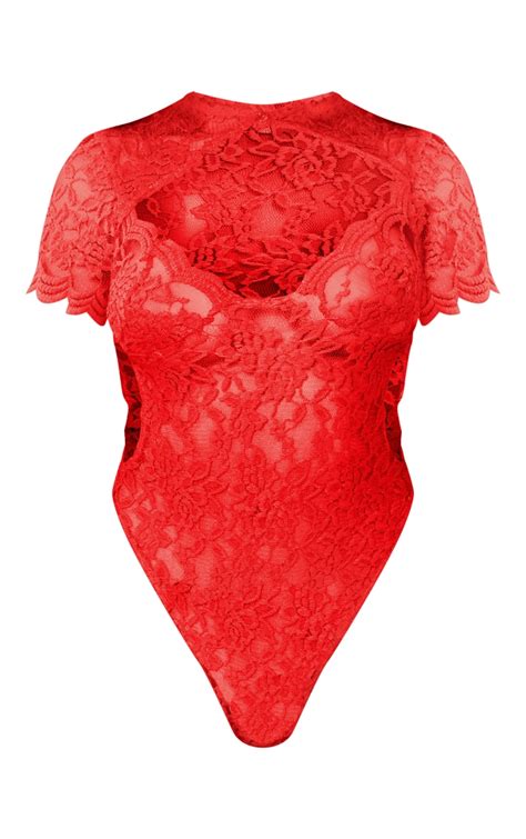 shape red lace short sleeve cut out bodysuit prettylittlething uae
