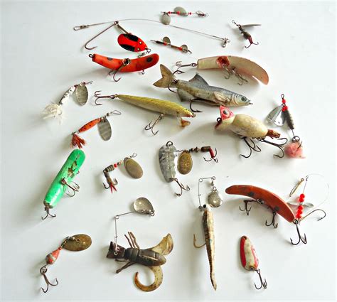 20 Vintage Fishing Lures Collection Old Fishing Lure Etsy Vintage