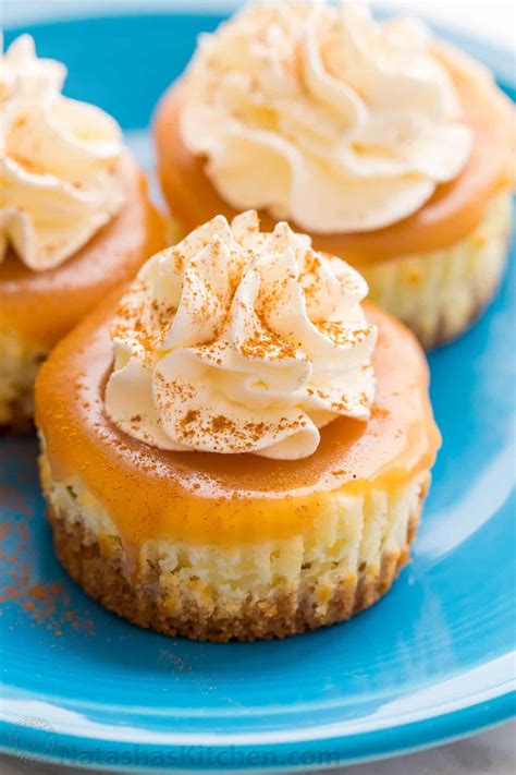 Mini Cheesecakes With Caramel Sauce Video