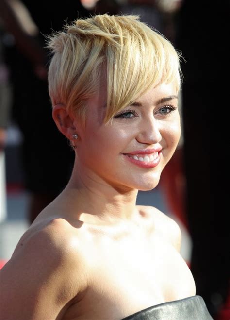 Omg Miley Cyrus Sex Tape Leaked Online Celeb Dirty Laundry
