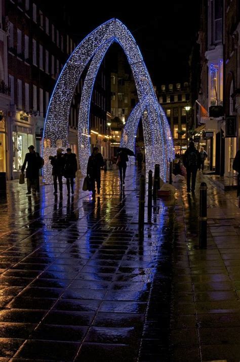 33 Beautiful Photos Of Christmas In London England London Christmas