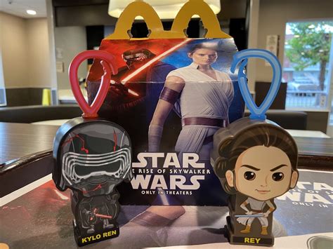 Department Store 2019 Mcdonalds Happy Meal Toy Star Wars Rise Of