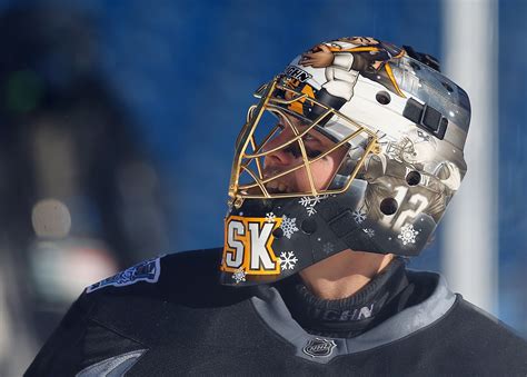 Tuukka Rask Unveils Special Goalie Mask For Winter Classic The Boston