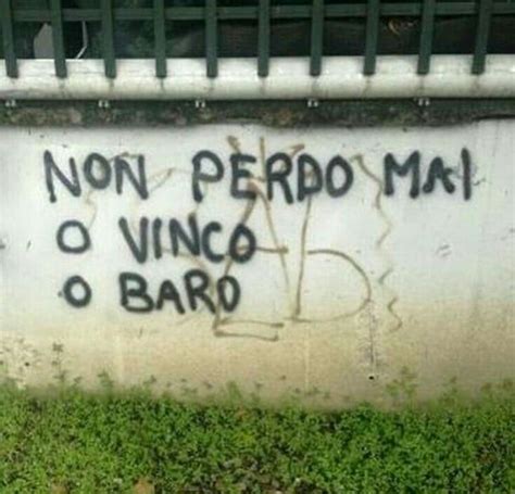 Maybe you would like to learn more about one of these? Scritte sui muri... | Citazioni divertenti, Muri di parole ...