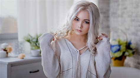 online crop hd wallpaper models blue eyes girl white hair woman wallpaper flare