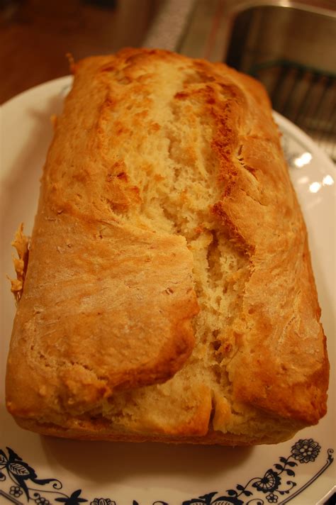 This delicious keto almond yeast bread actually tastes like bread, keto bread for sandwiches and toast on the keto diet. Baking Powder Bread | Yeast free breads, Yeast free ...