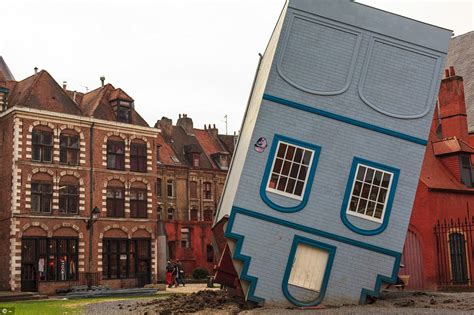 Topsy Turvy Houses Where You Can Walk On The Ceilings Daily Mail Online