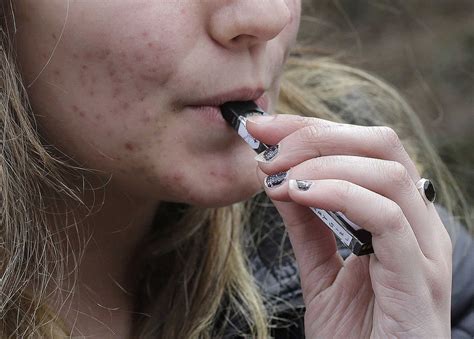 FDA orders Juul e-cigarettes off the market, citing insufficient and conflicting data - TrendRadars