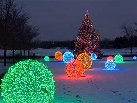 The Best 40 Outdoor Christmas Lighting Ideas That Will Leave You Breathless