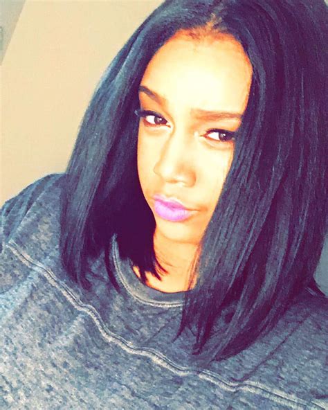Middle Part Bob Natural Hair Weaves Weave Hairstyles Hair Styles