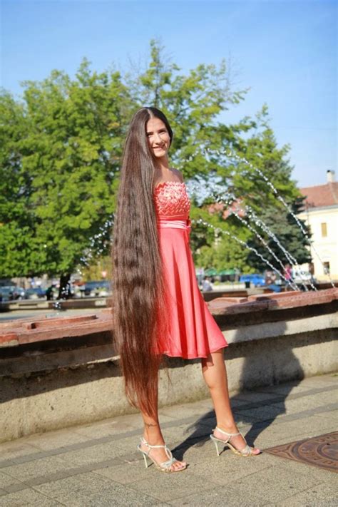 Long Haired Women Hall Of Fame Ioana Marchis