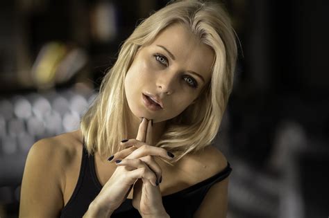 Ekaterina Ekaterina Enokaeva Black Nails Portrait Blonde My Xxx Hot Girl