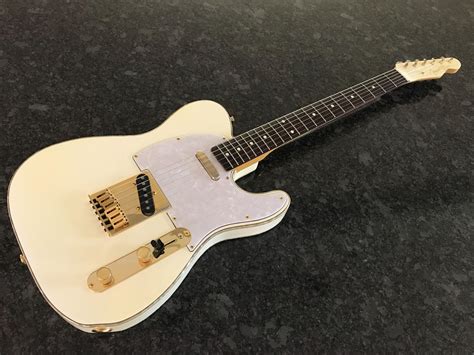 fender ‘90 s custom telecaster telecaster fender guitars music instruments custom musical