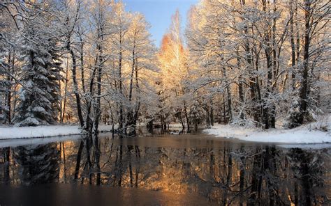 World Most Beautiful Snow Scenes Wallpapers Ice Lake Shining