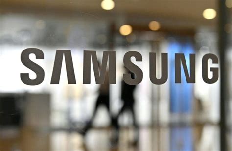 Samsung Forecasts Q1 Operating Profit Up 503 Year On Year Ibtimes