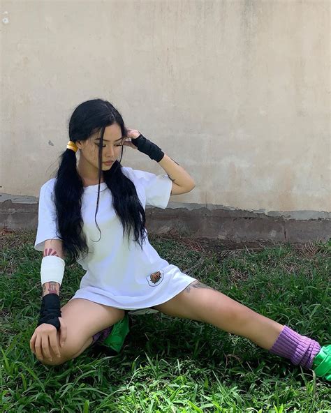 2694k Likes 695 Comments Bella Poarch Bellapoarch On Instagram “🥴heres My Videl