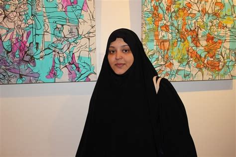 افتتاح معرض منمنمات2 للفنانة السعودية عواطف آل صفوان مجلة هي
