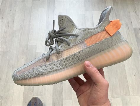 Faut Il Acheter La Adidas Yeezy Boost 350 V2 Trfrm True Form