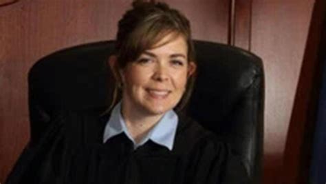 Kentucky Judge Accused Of Having Threesomes With Co Workers In Courthouse Iheart