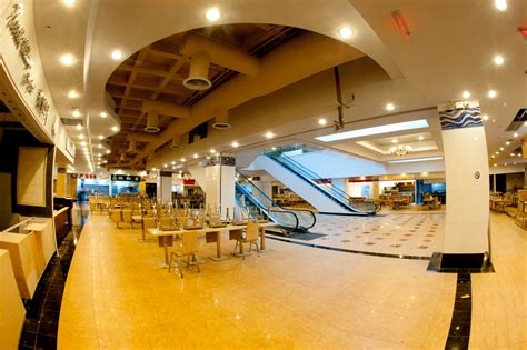 The gardens mall in palm beach gardens, fl, is a luxurious 1.4 million sq. Food Court | New World Mall, NY | Official Website ...