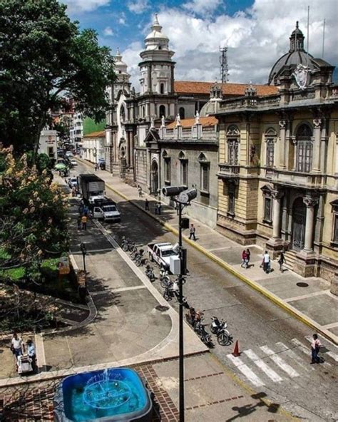 MÉrida Venezuela On Instagram “palacio Arzobispal Y Catedral De