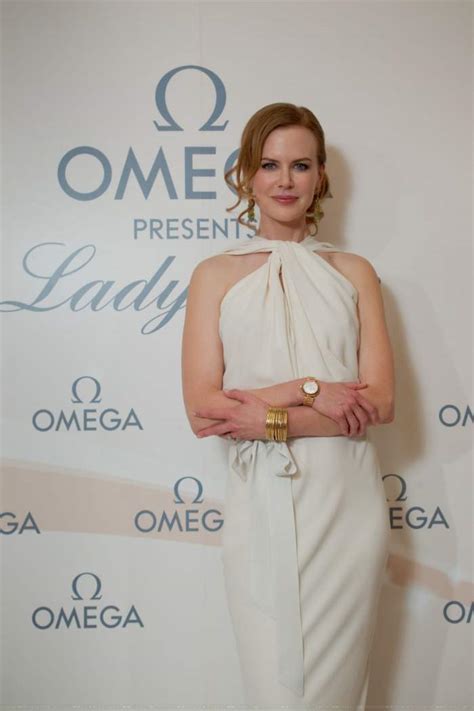 Женщина Николь Кидман Nicole Kidman представила Omega Ladymatic