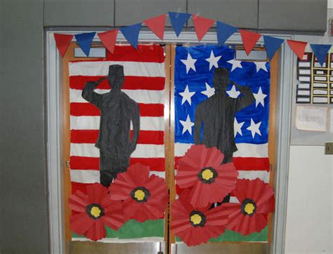 13 Veterans Day Decorations Ideas 2019 for School & Work Office