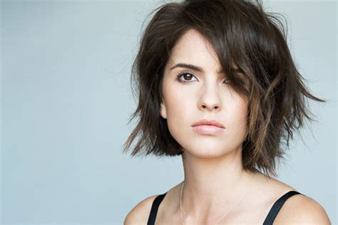 Get To Know Shelley Hennig The Unfriended Star And Queen Of