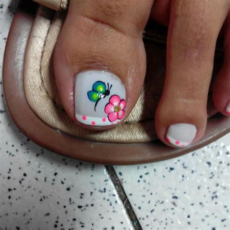 Uñas decoradas con flores diseños sencillos y elegantes. Uñas de pies | Diseños de uñas pies, Uñas