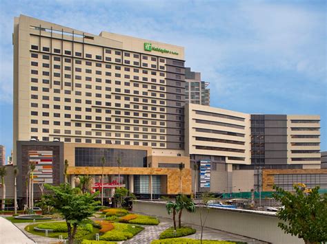 Bei hotel de können hotels nur von echten gästen bewertet werden. Holiday Inn Hotel & Suites Makati Hotel by IHG