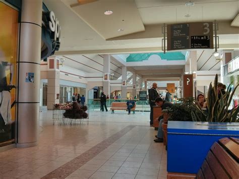 Bayshore Shopping Centre 100 Bayshore Dr Ottawa On Shopping Centers