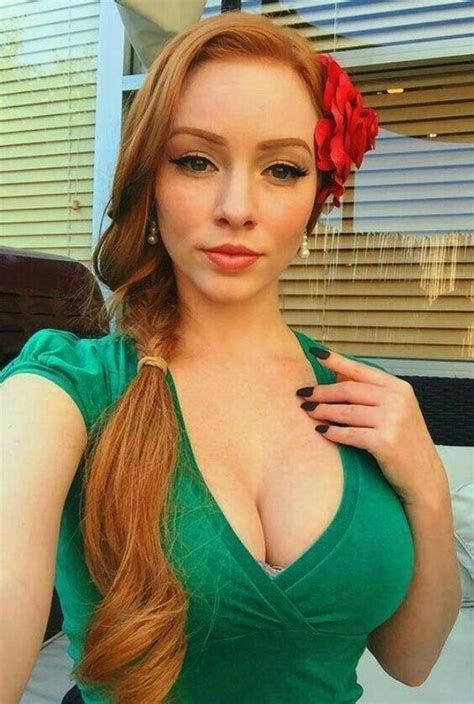 Pin By Tag Gillette On Beautiful Redheads Gorgeous Redhead Redhead