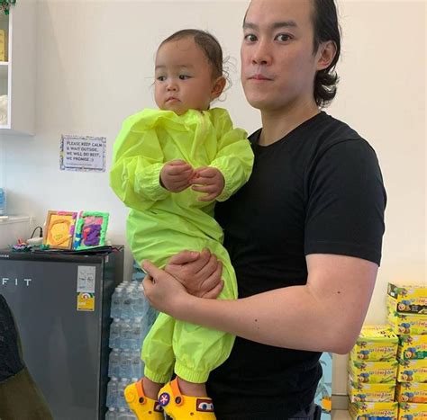 รายการ แฉนำทัพแฉโดย มดดำ คชาภาเสริมทัพด้วยทีมพิธีกรฝีปากกล้า เอมี่. "ศึกท้องชนท้อง!?" น้ำทิพย์ เทือกสุบรรณ & จิตสุภา วัชรพล ...