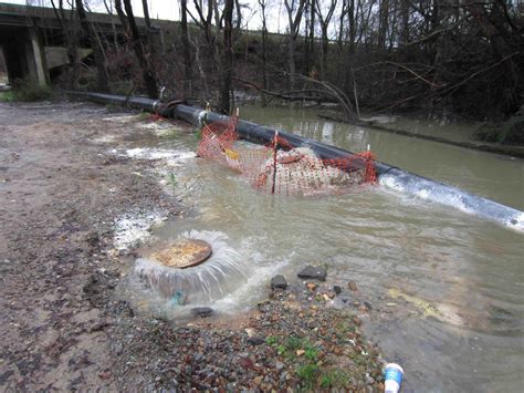 City Struggles to Manage Sewage Overflows in Short Term | South Carolina Public Radio
