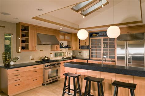 Japanese Style Kitchen With Skylights Asiatique Cuisine San