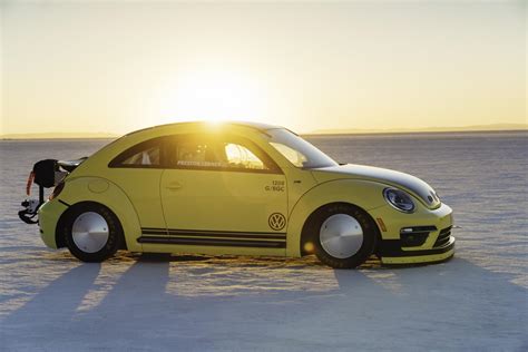Modified Vw Beetle With 543 Hp Reaches 205 Mph At Bonneville