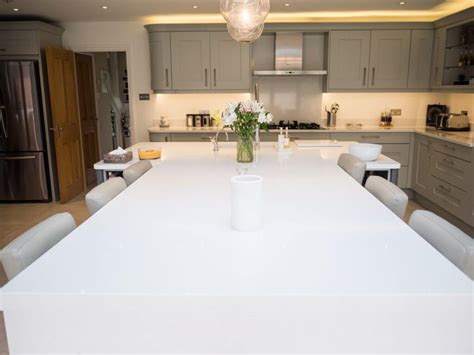 White Quartz Worktop Kitchen Ergonomics