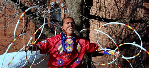 Tony Duncan Performing Native American Hoop Dance At The 2 Flickr