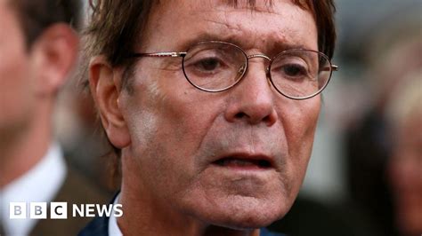 Cliff Richard Settles With Police Over Sex Abuse Reports Bbc News