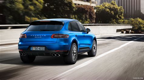 Instantly, the porsche dna is recognisable from the sloping roof line: Porsche Macan HD Wallpapers