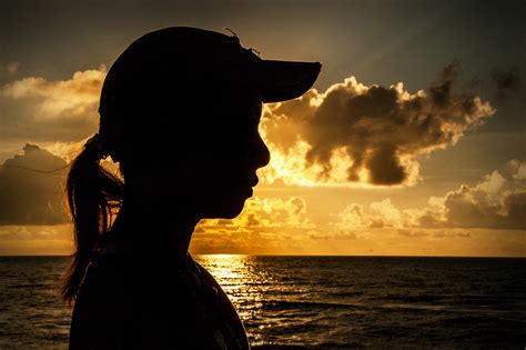 How To Photograph A Silhouette Portrait 6 Steps With Pictures