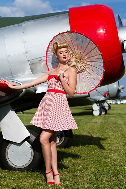 100 Ww2 Pin Up Girls Stock Photos Pictures And Royalty Free Images Istock
