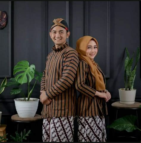 Baju Adat Jogja Homecare